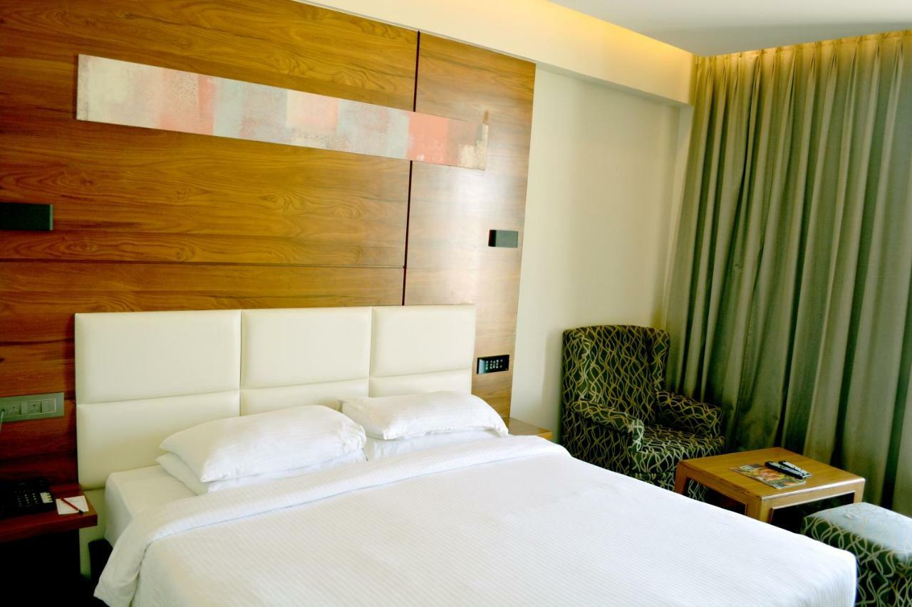 Rk Residency Hotel Тирупур Екстериор снимка